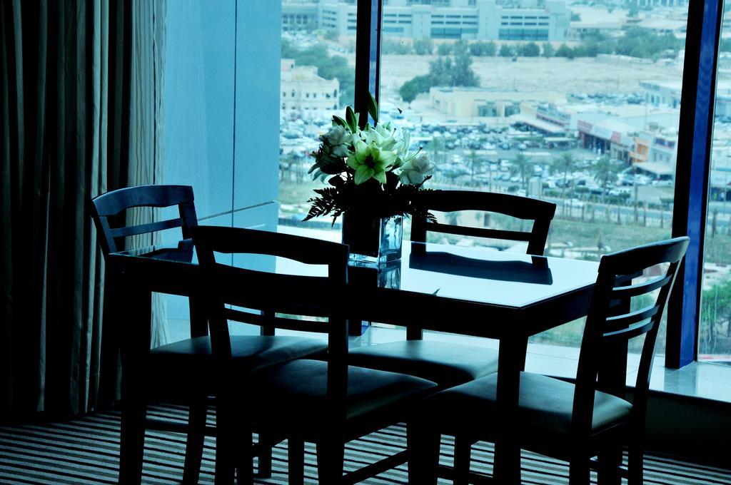 Al Bastaki International Hotel Kuwait City Exteriör bild