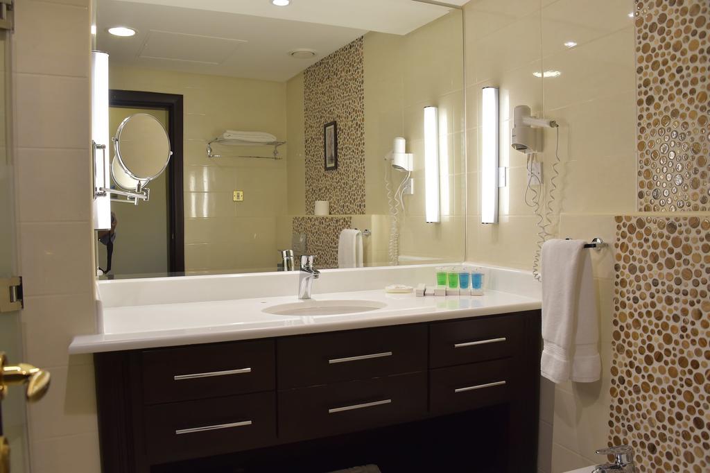 Al Bastaki International Hotel Kuwait City Exteriör bild