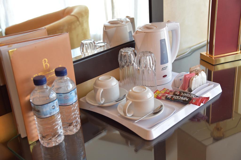Al Bastaki International Hotel Kuwait City Exteriör bild